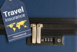 Reiserücktrittversicherung: Erkrankung nach Ausdrucken der Bordkarte am eigenen Computer