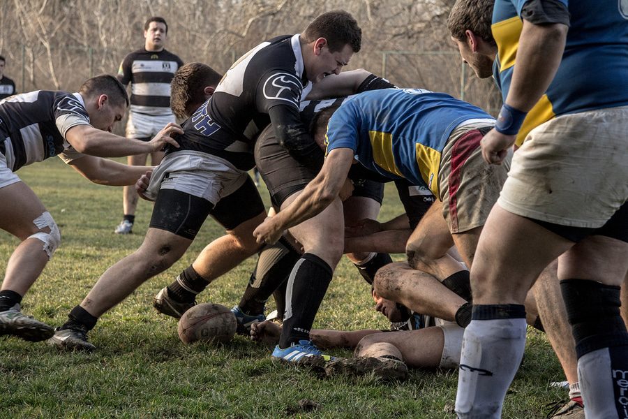 Unfallversicherung: Ursächlichkeit eines Sportunfalls für einen Bandscheibenschaden