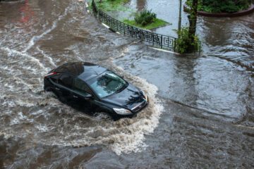 Teilkaskoversicherung – Beweislast für Überschwemmungsschaden
