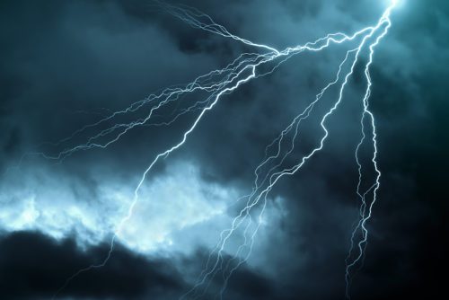 Versicherung gegen Blitz- und Überspannungsschäden - Kostenerstattung für Notreparatur