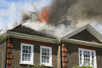 Gebäudeversicherung – Leistungsfreiheit bei vorsätzlicher Herbeiführung des Brandes