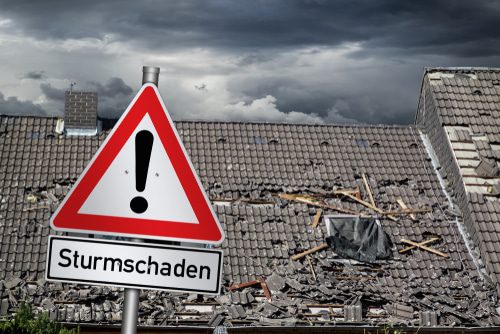 Versicherungsfall Sturm – Darlegungslast des Versicherungsnehmers -  Windstärke 8 Bft.