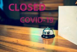 Betriebsschließungsversicherung – Deckung Covid-19 bedingte Schließung eines Hotels