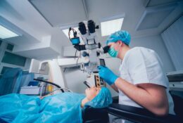 Einsatz Femtosekundenlaser bei Katarakt-Operation an Auge – Kostenersatz