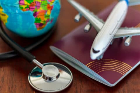Reiserücktrittkostenversicherung – Ausschluss für bereits vorher bekannten medizinischen Zustand