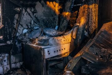 Wohngebäudeversicherung – Küchenbrand – Elektroherd nicht ausgeschaltet