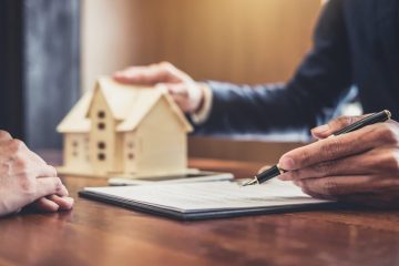 Deckungsklage gegen Wohngebäudeversicherung – strenge Wiederherstellungsklausel