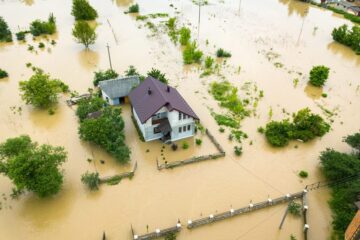 Wohngebäudeversicherung – Überflutung des versicherten Grundstücks