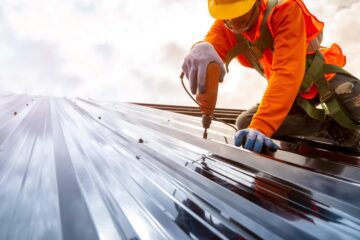 Betriebshaftpflichtversicherung – Versicherungsschutz Dachabdichtungsarbeiten Bauklempnerbetrieb
