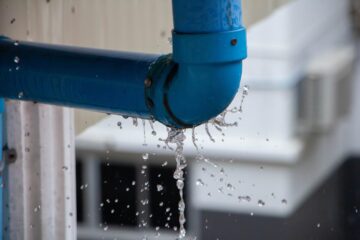 Gebäudehaftpflichtversicherung – Leitungswasserschaden – Obliegenheitsverletzung