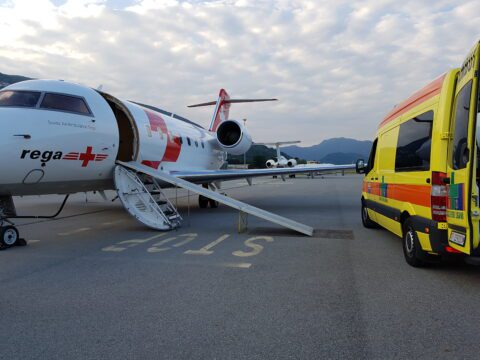 Reisekrankenversicherung: Flugrücktransport